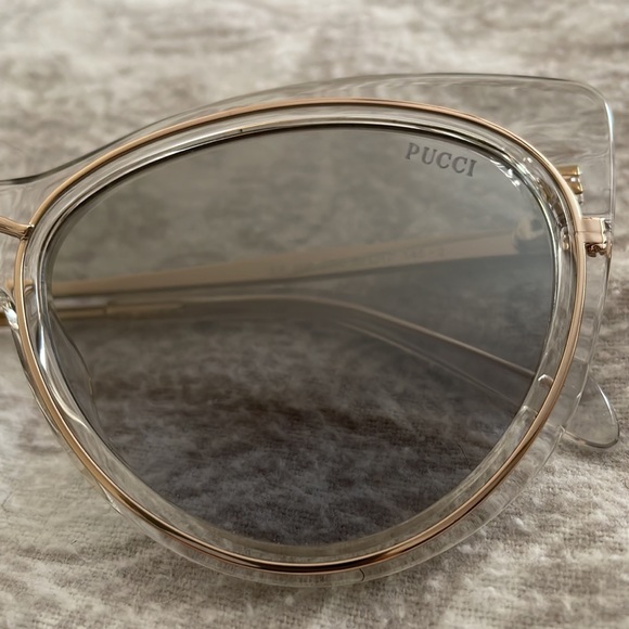 Emilio Pucci cat eye sunglasses with gold accents - Picture 2 of 8